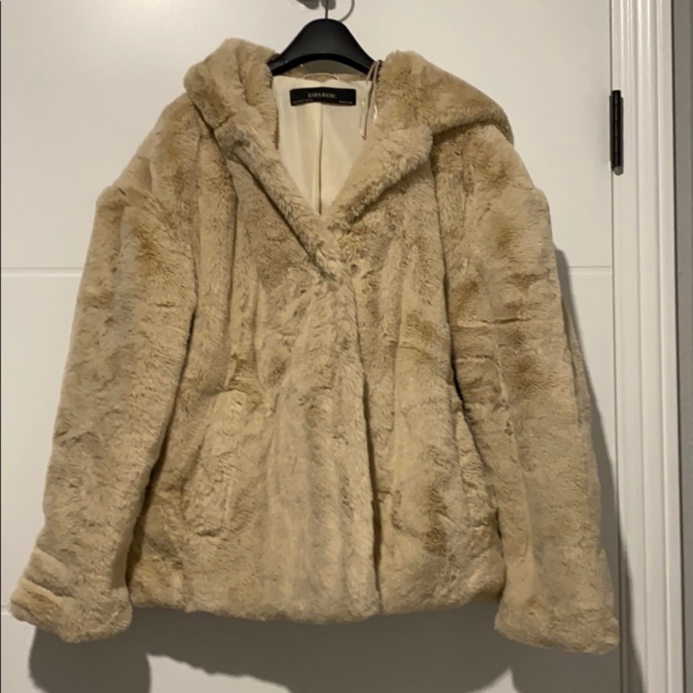 Cropped fleece Zara jacket
